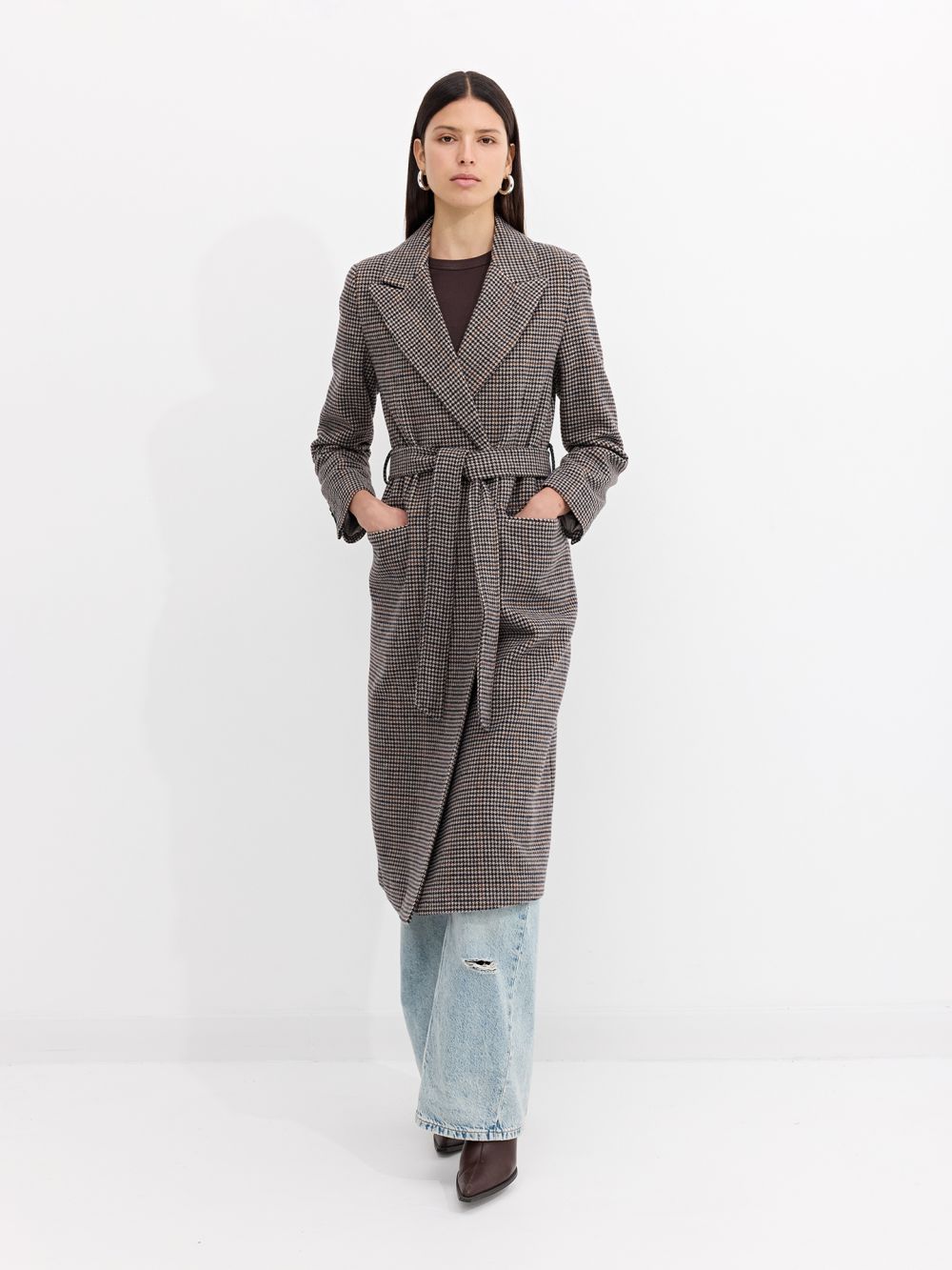 מעיל מחויט משבצות