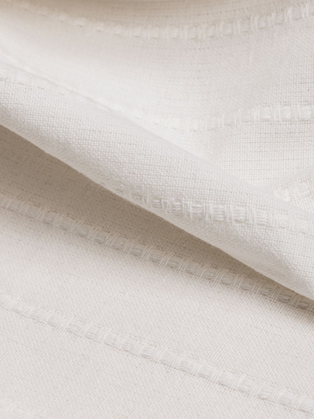 מפה תיפורים לבנים 150X250CM