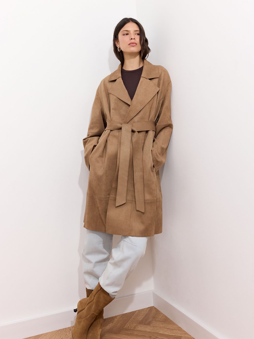 מעיל טרנץ׳ דמוי זמש