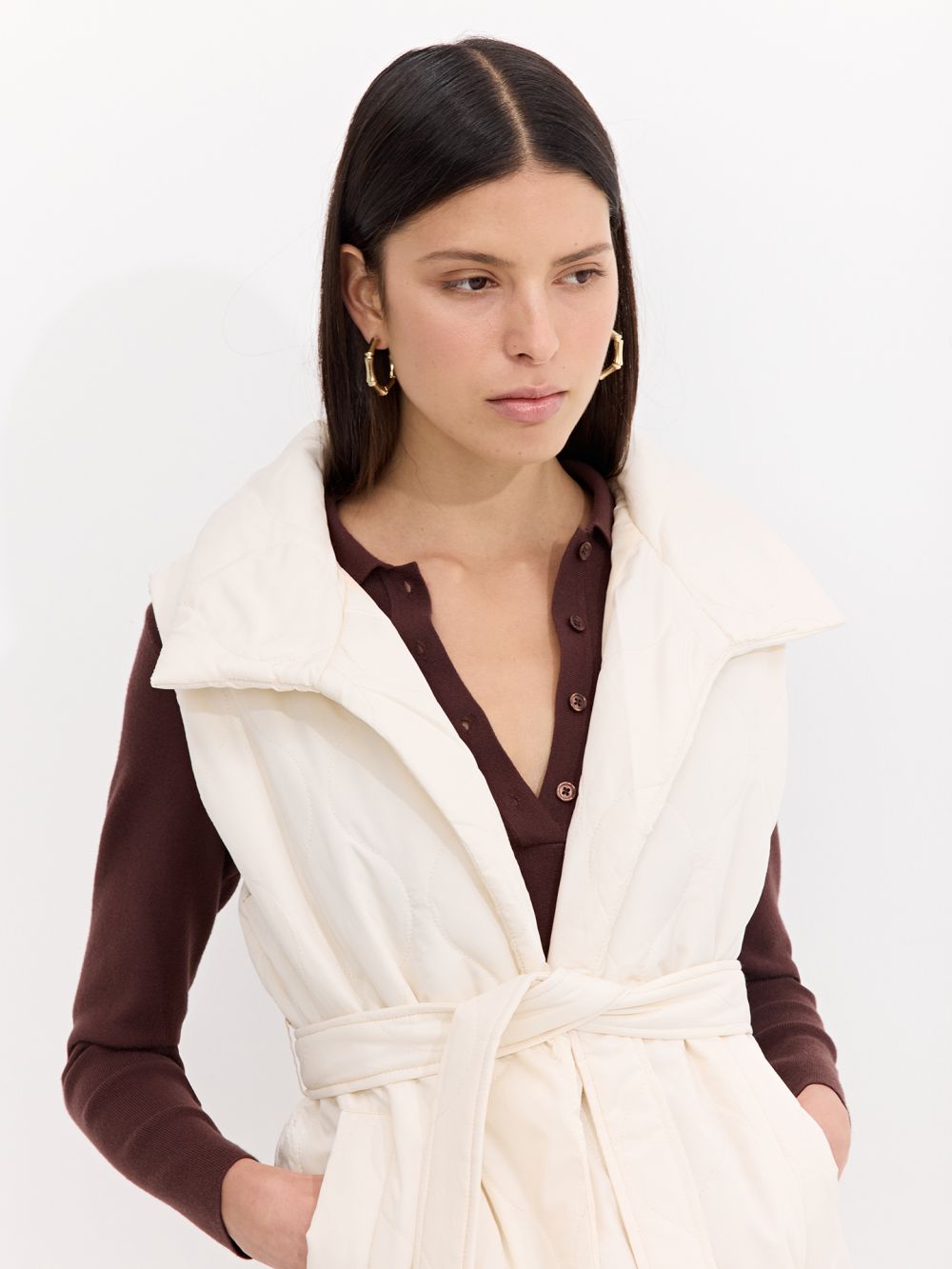 ווסט קווילט עם חגורה