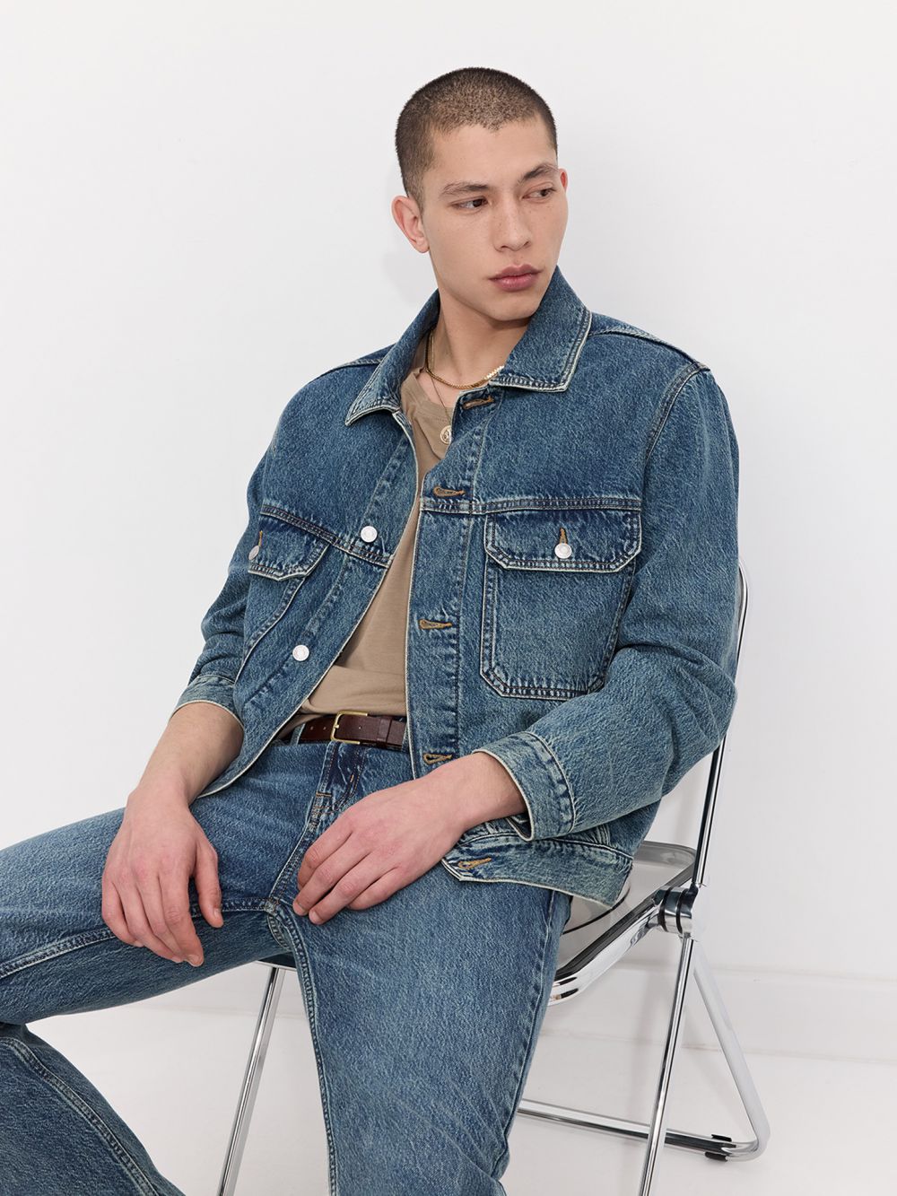 ג׳קט ג׳ינס שטוף