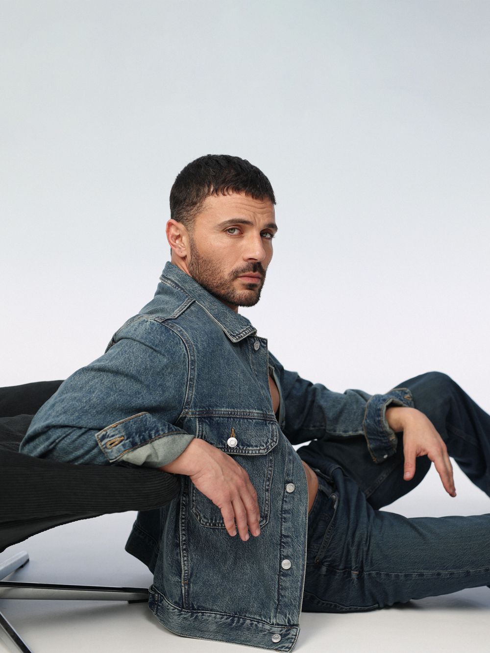 ג׳קט ג׳ינס שטוף