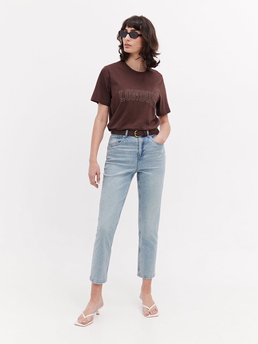 ג׳ינס Mom בגזרה צרה