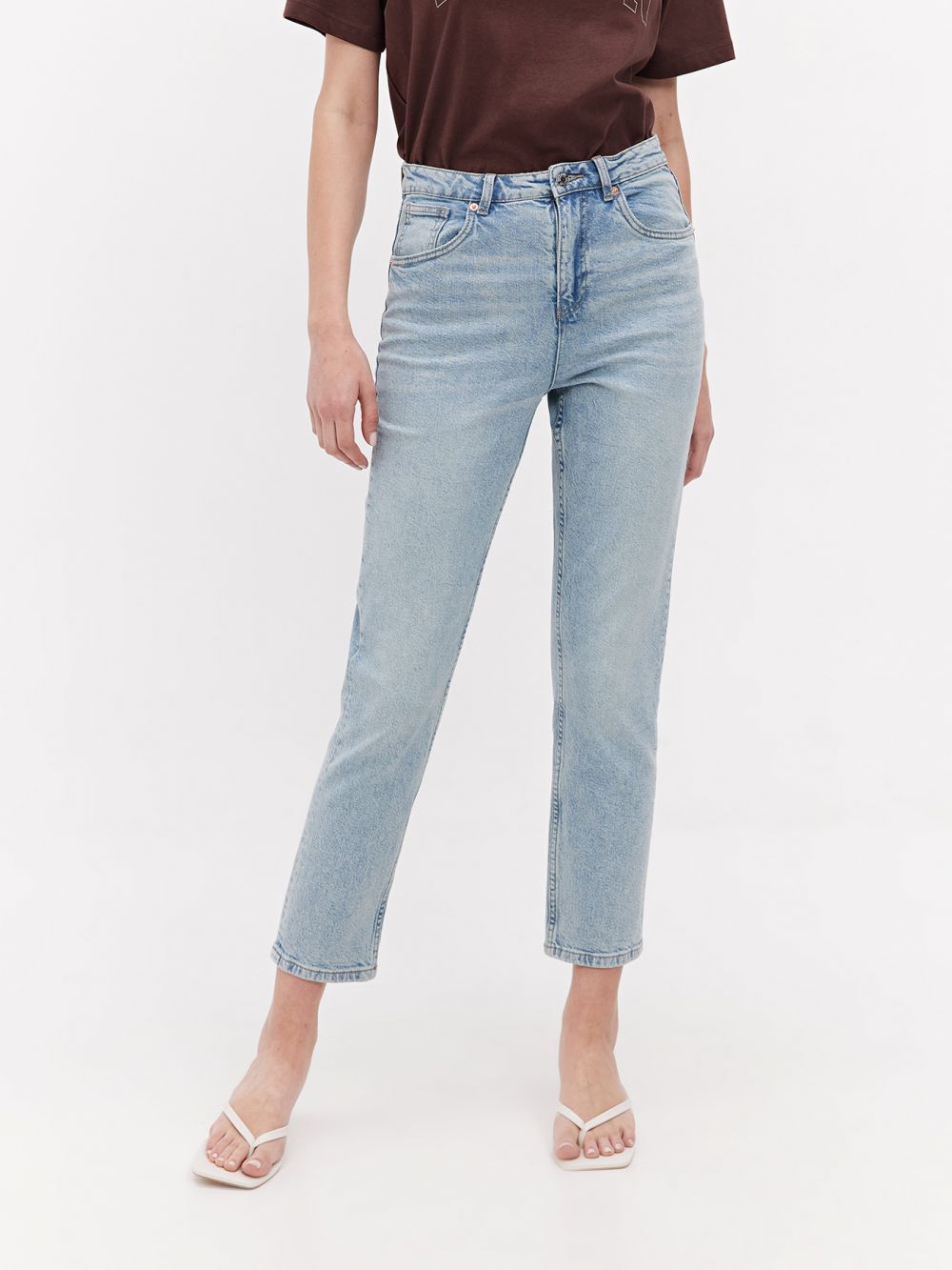 ג׳ינס Mom בגזרה צרה