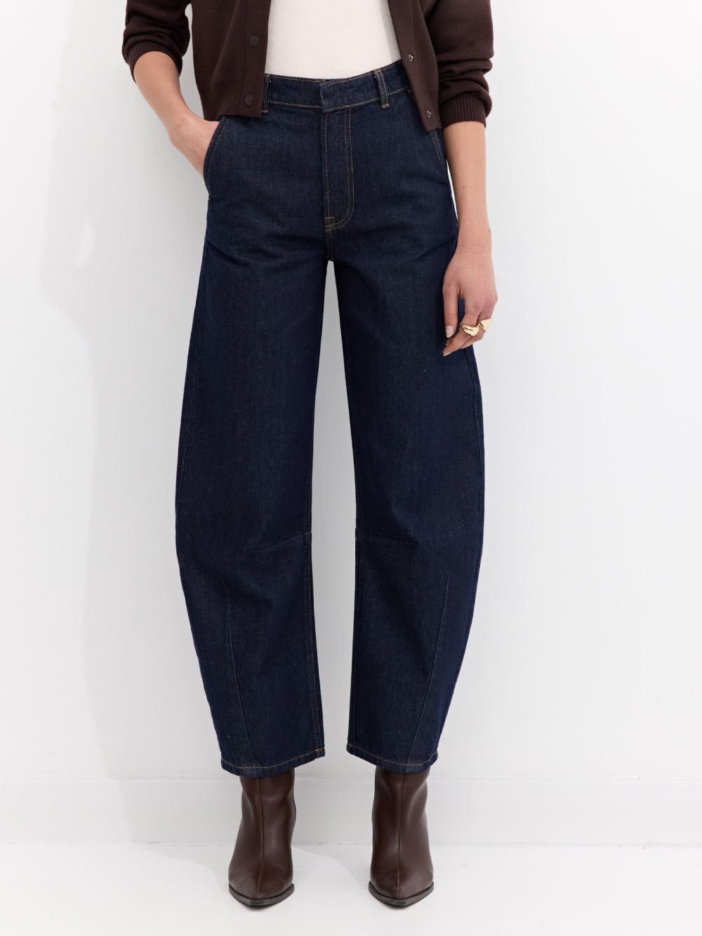 ג׳ינס BALLOON בסגנון מחוייט