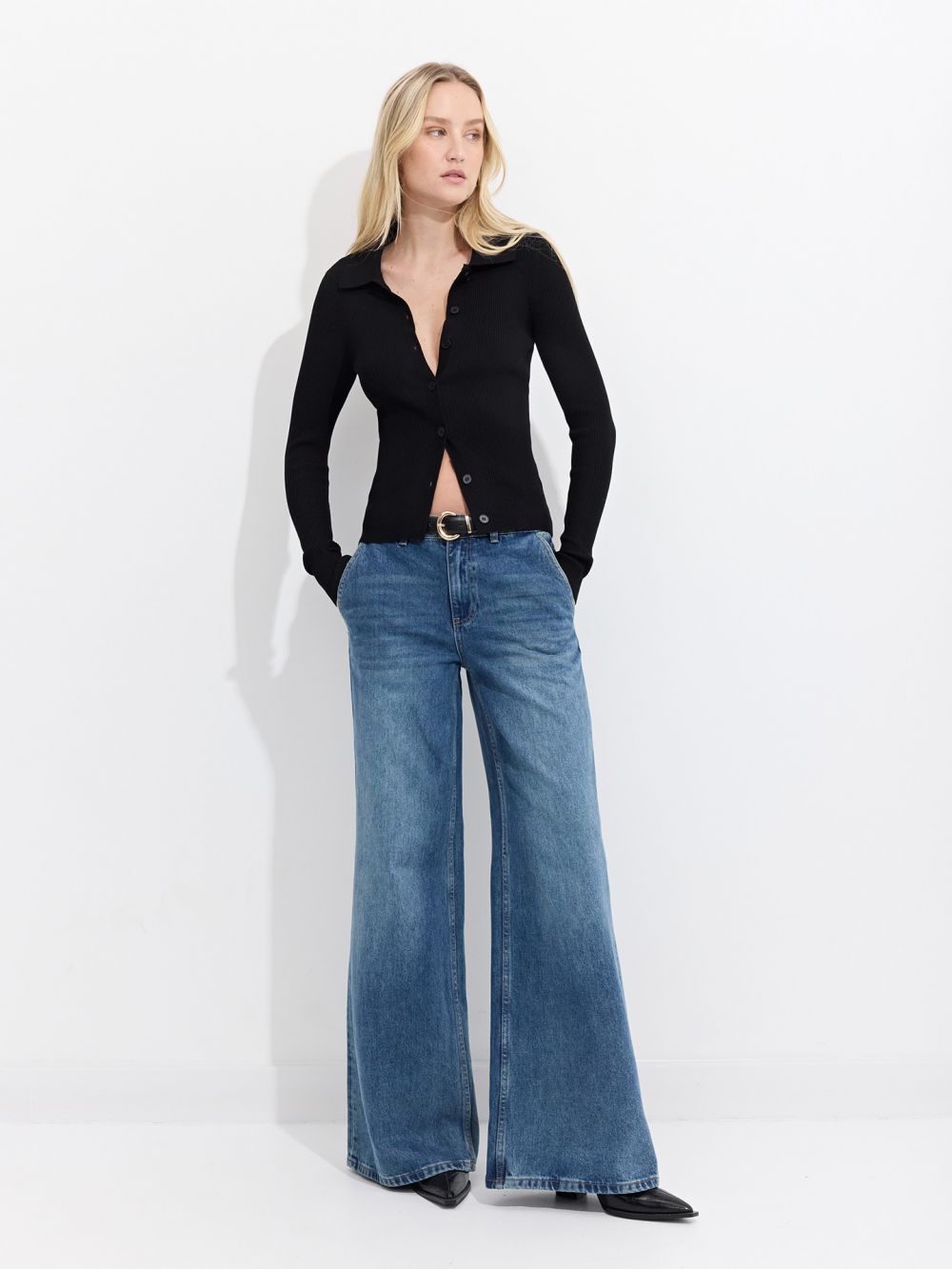 ג’ינס בגזרה גובהה WIDE-LEG