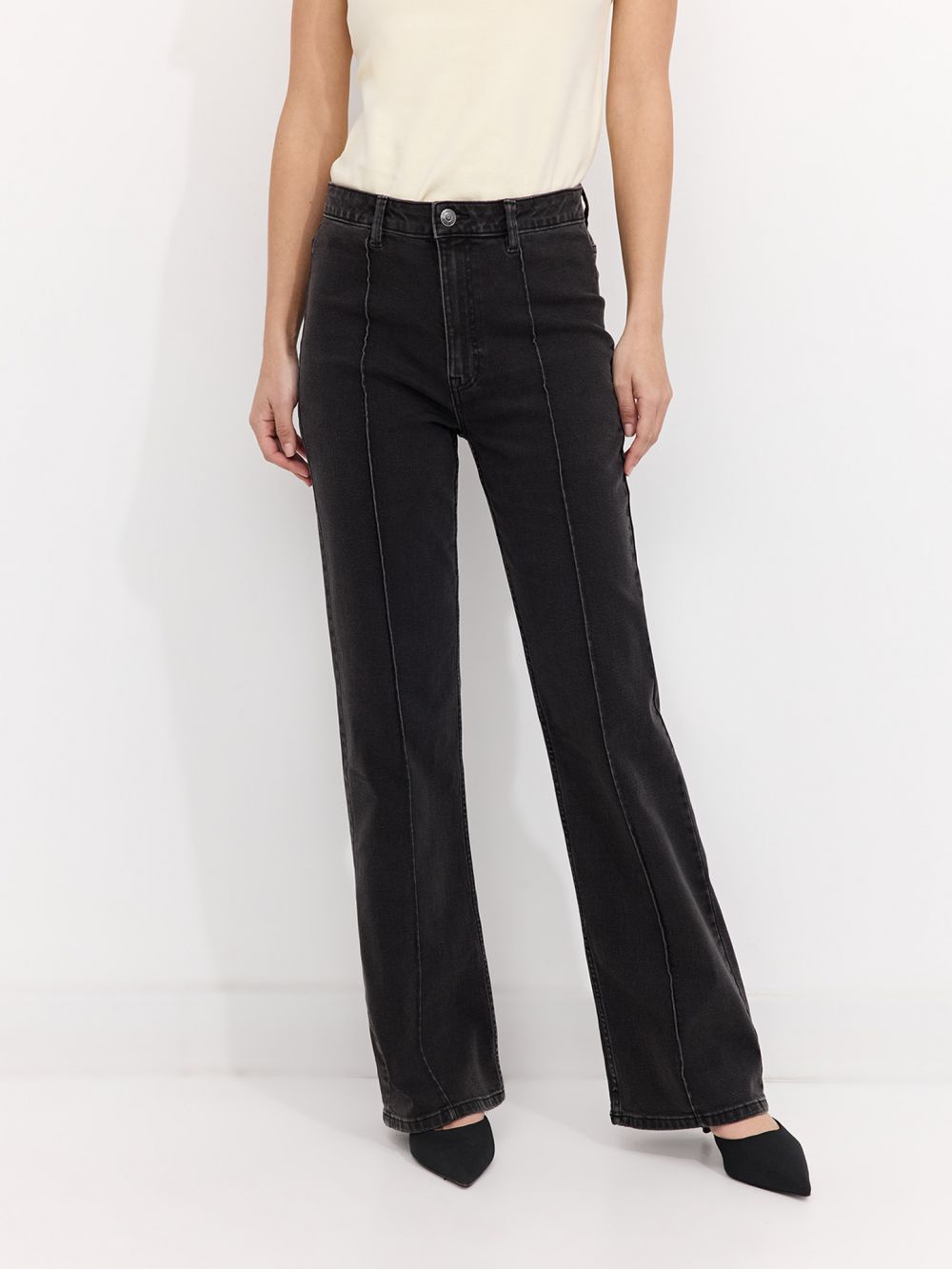 ג’ינס BOOTCUT תפר קדמי