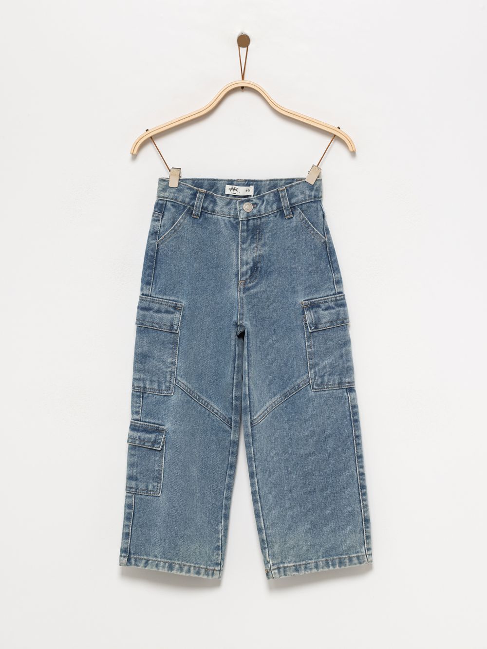 ג׳ינס דגמח STRAIGHT