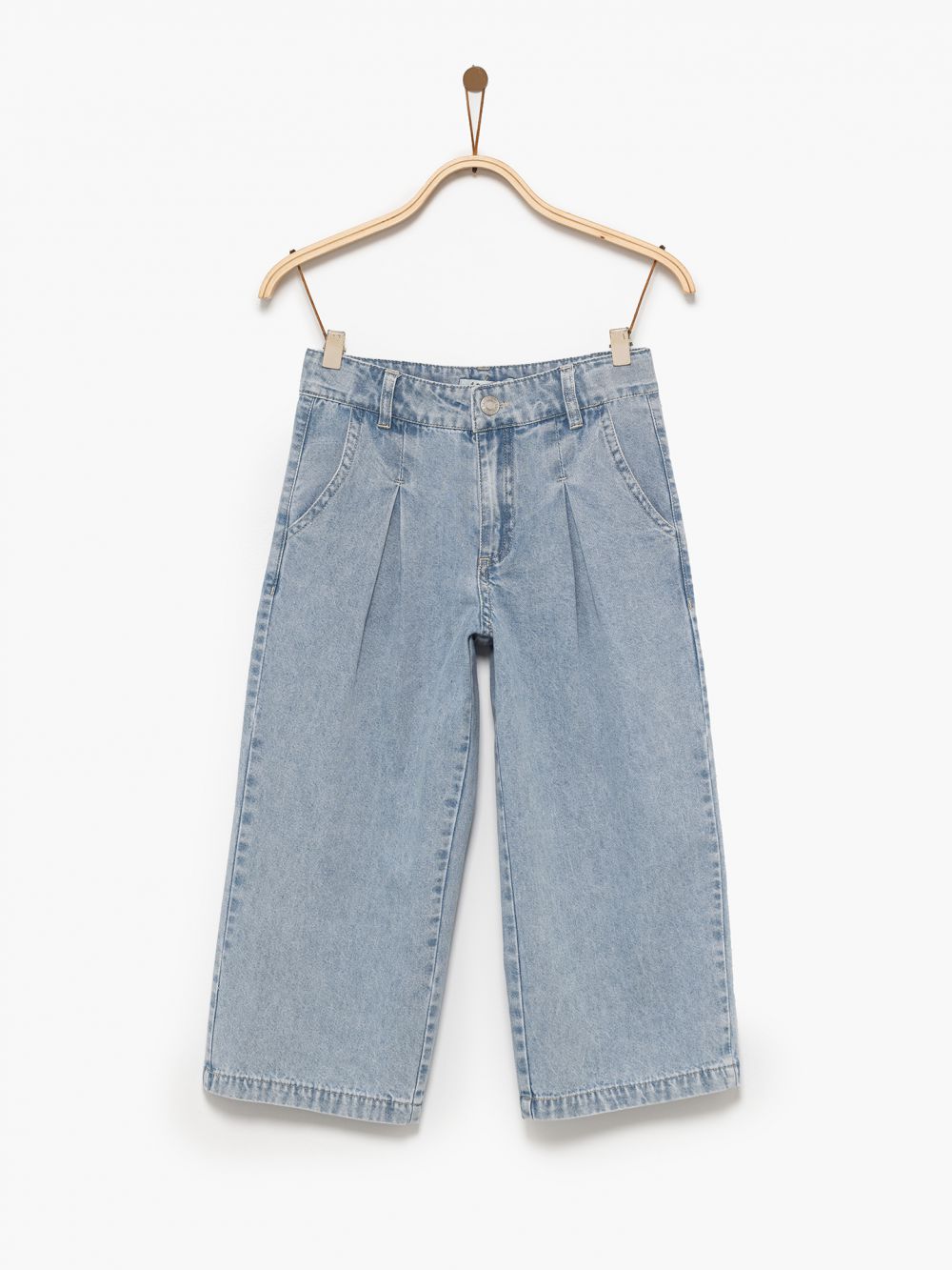 ג’ינס WIDE-LEG