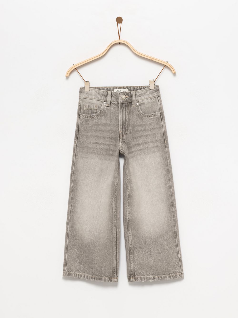 ג׳ינס רגל רחבה