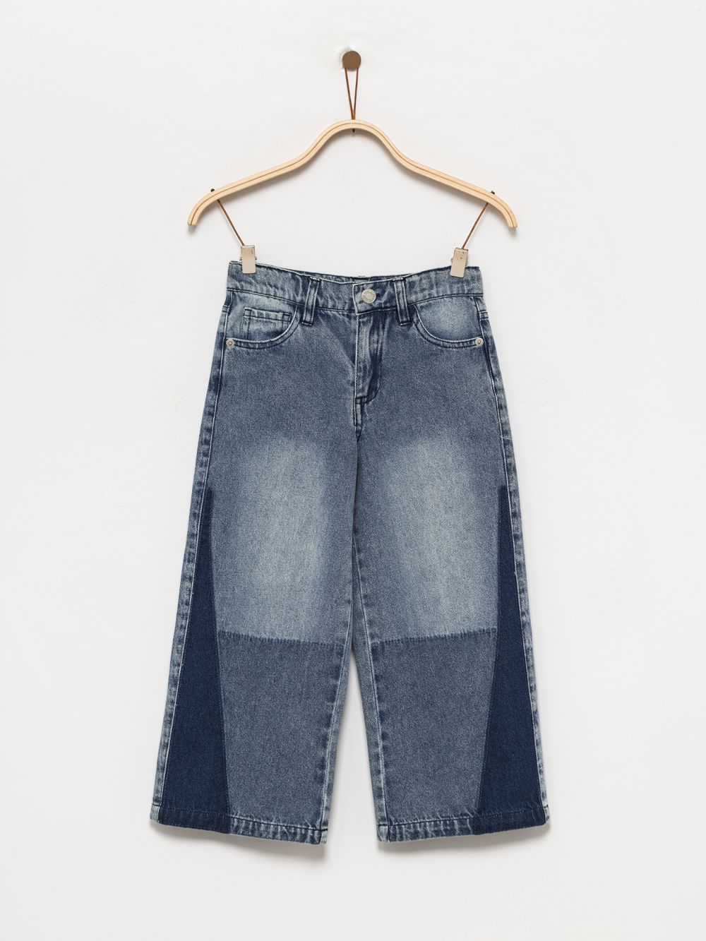 ג’ינס מרובה צבעים