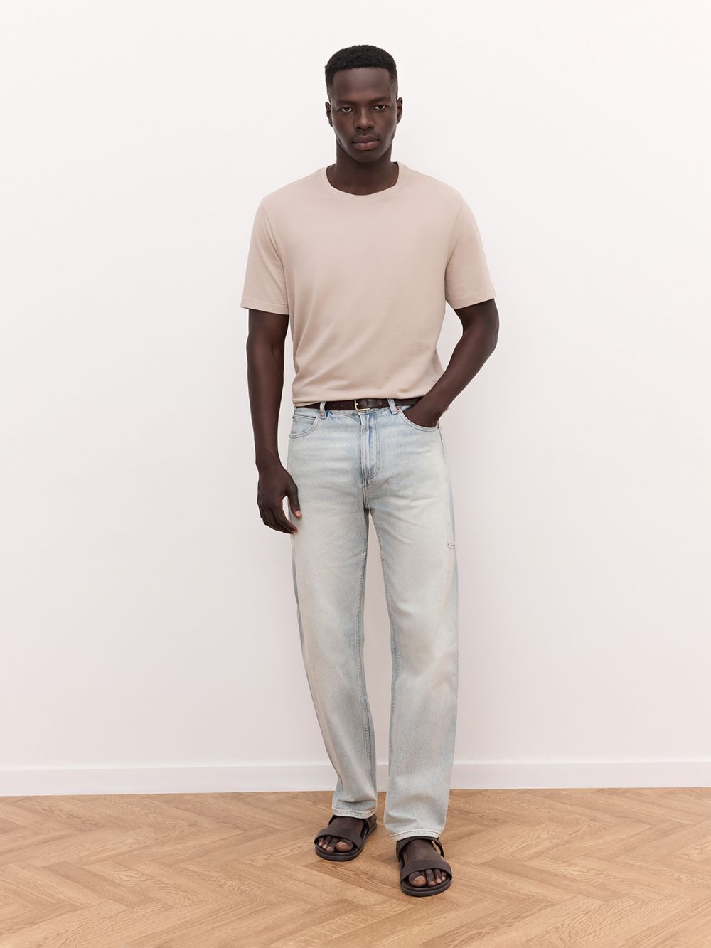 ג׳ינס עם תפר מסתובב