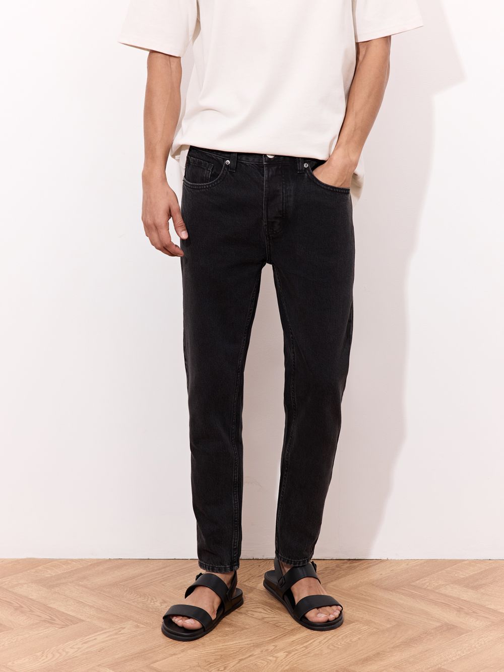 גינס SLIM באורך קצר