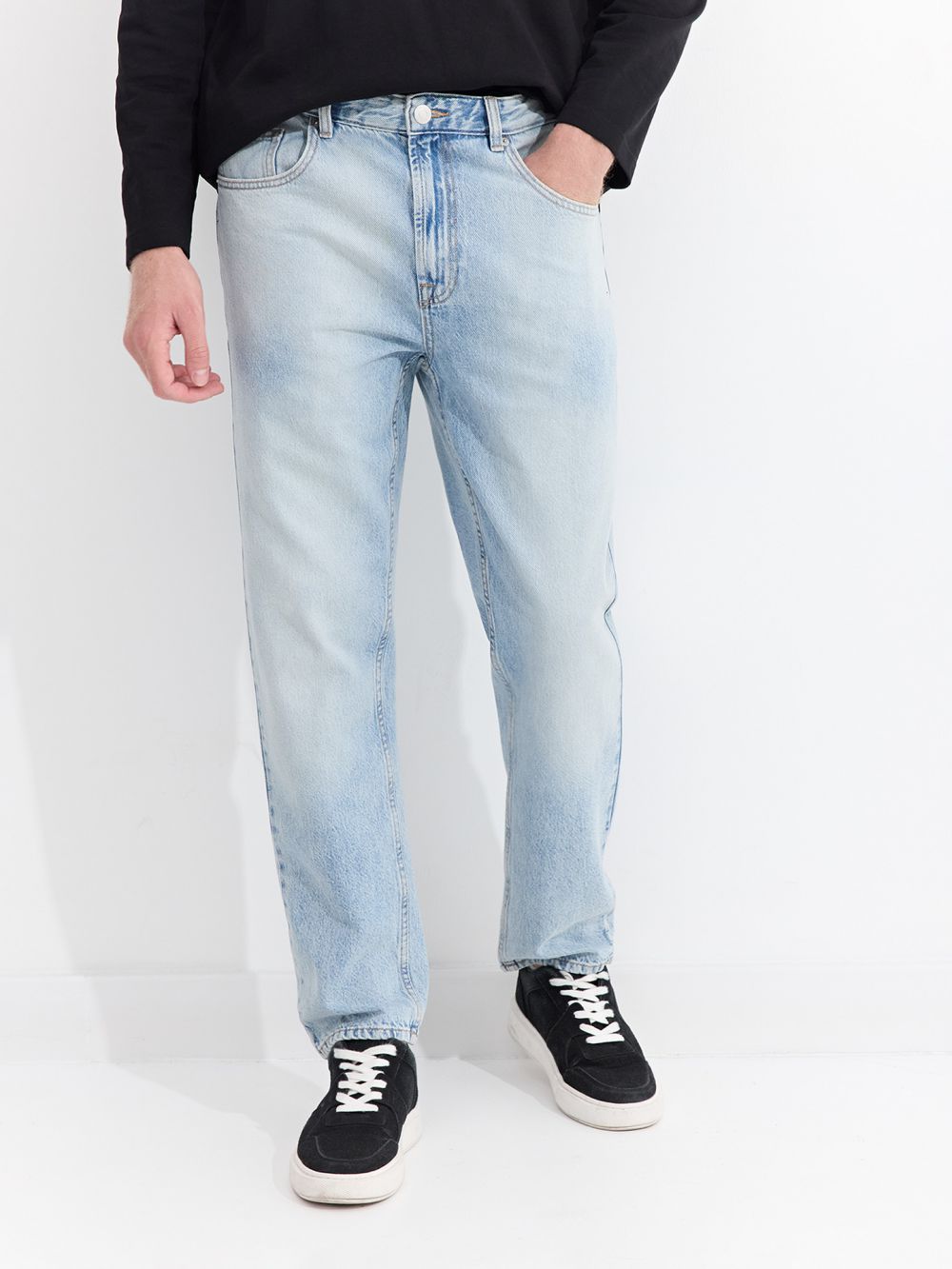 ג׳ינס בגזרת straight vintage