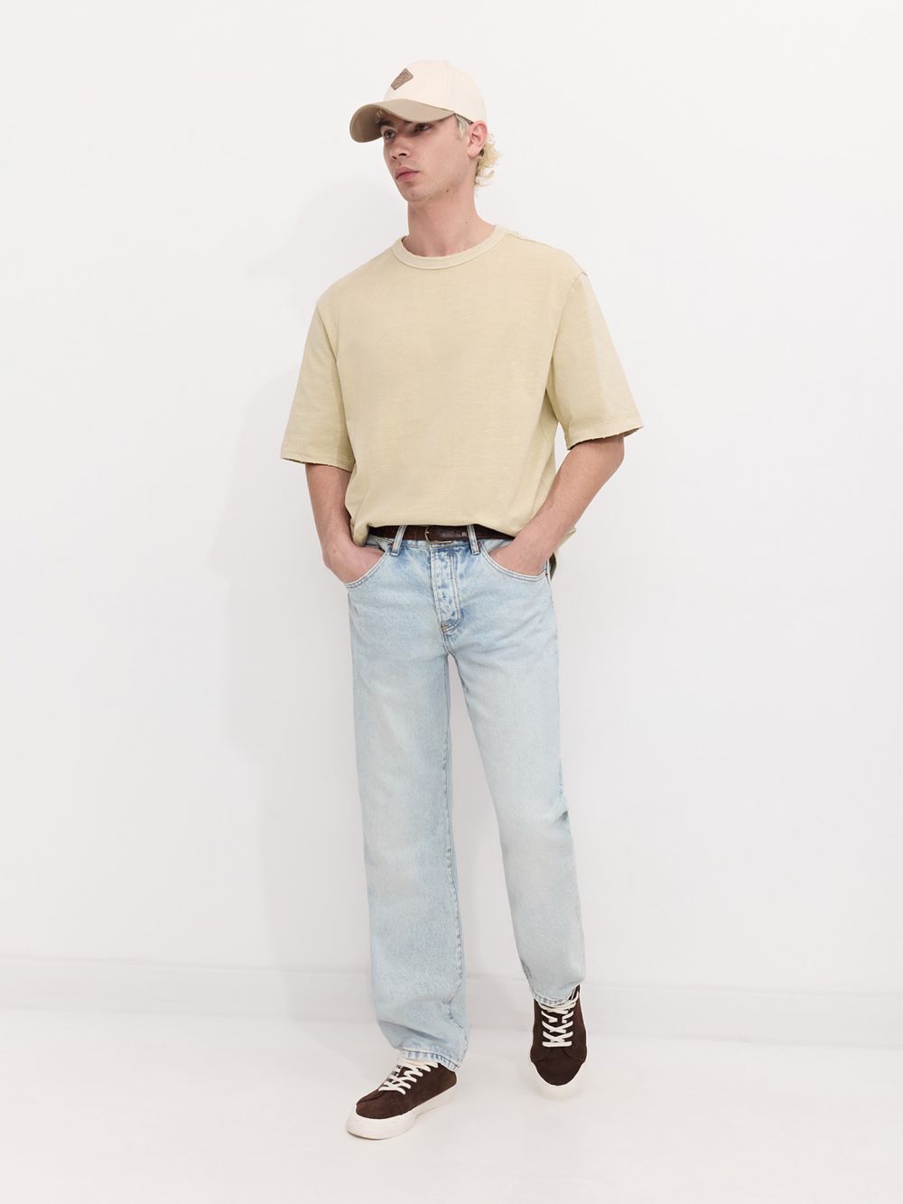 ג’ינס בגזרה STRAIGHT