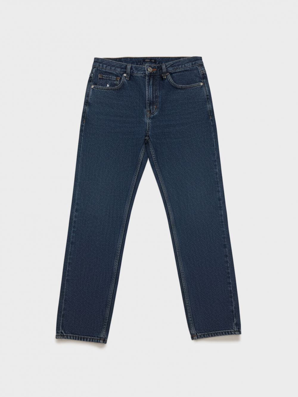 ג׳ינס בגזרת straight vintage