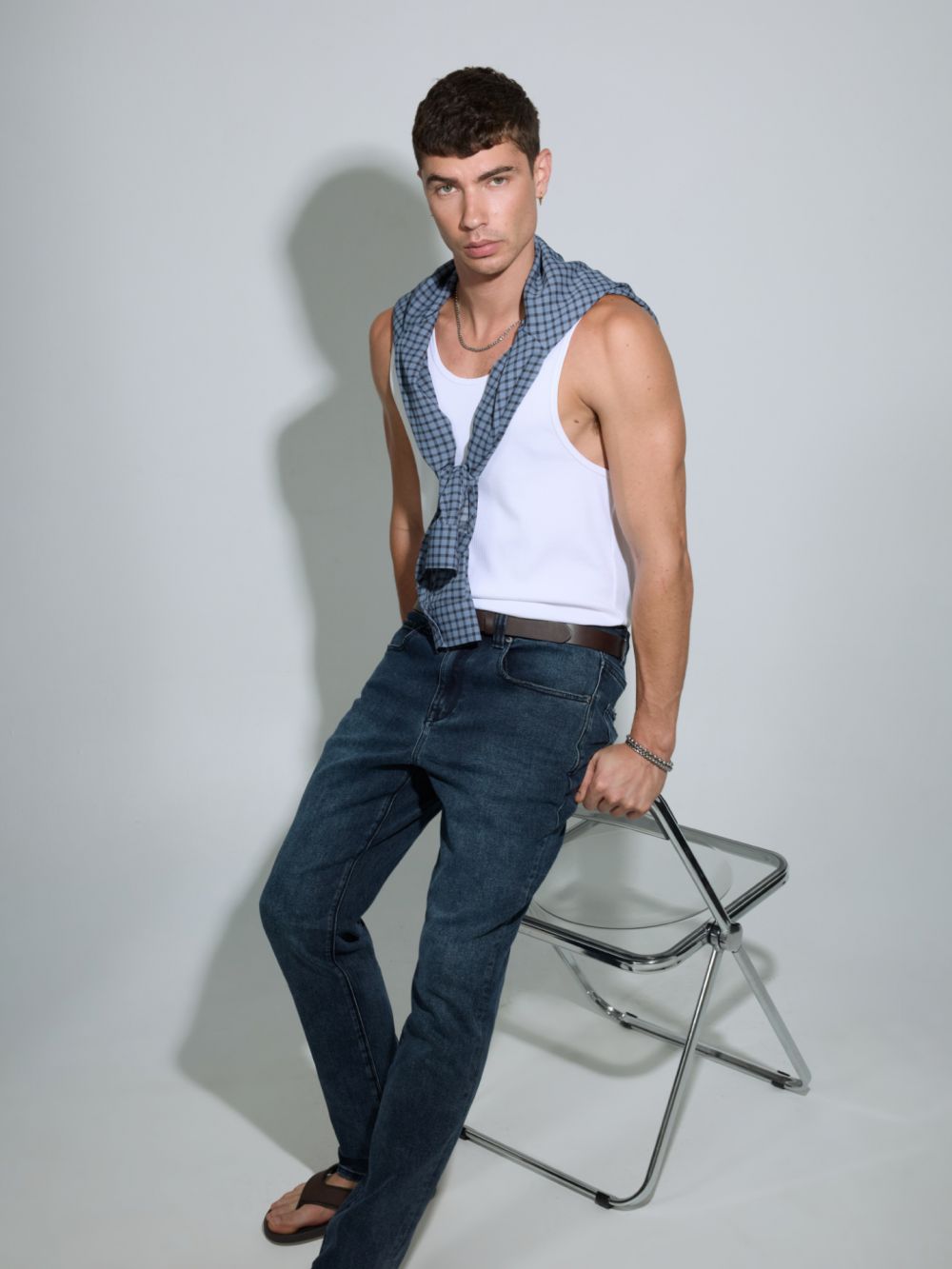 ג’ינס בגזרת SLIM