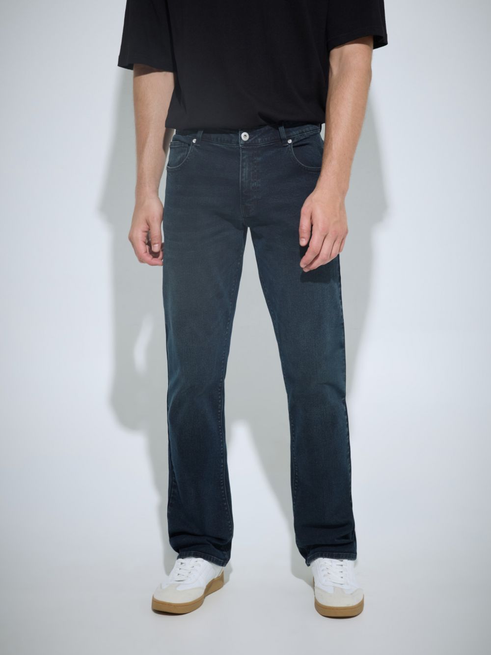 ג’ינס STRAIGHT
