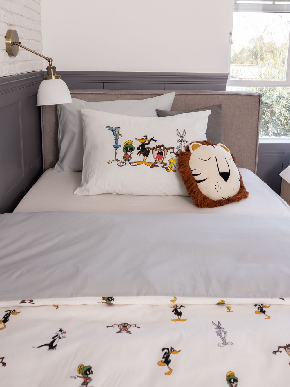 סט מצעים לוני טונס