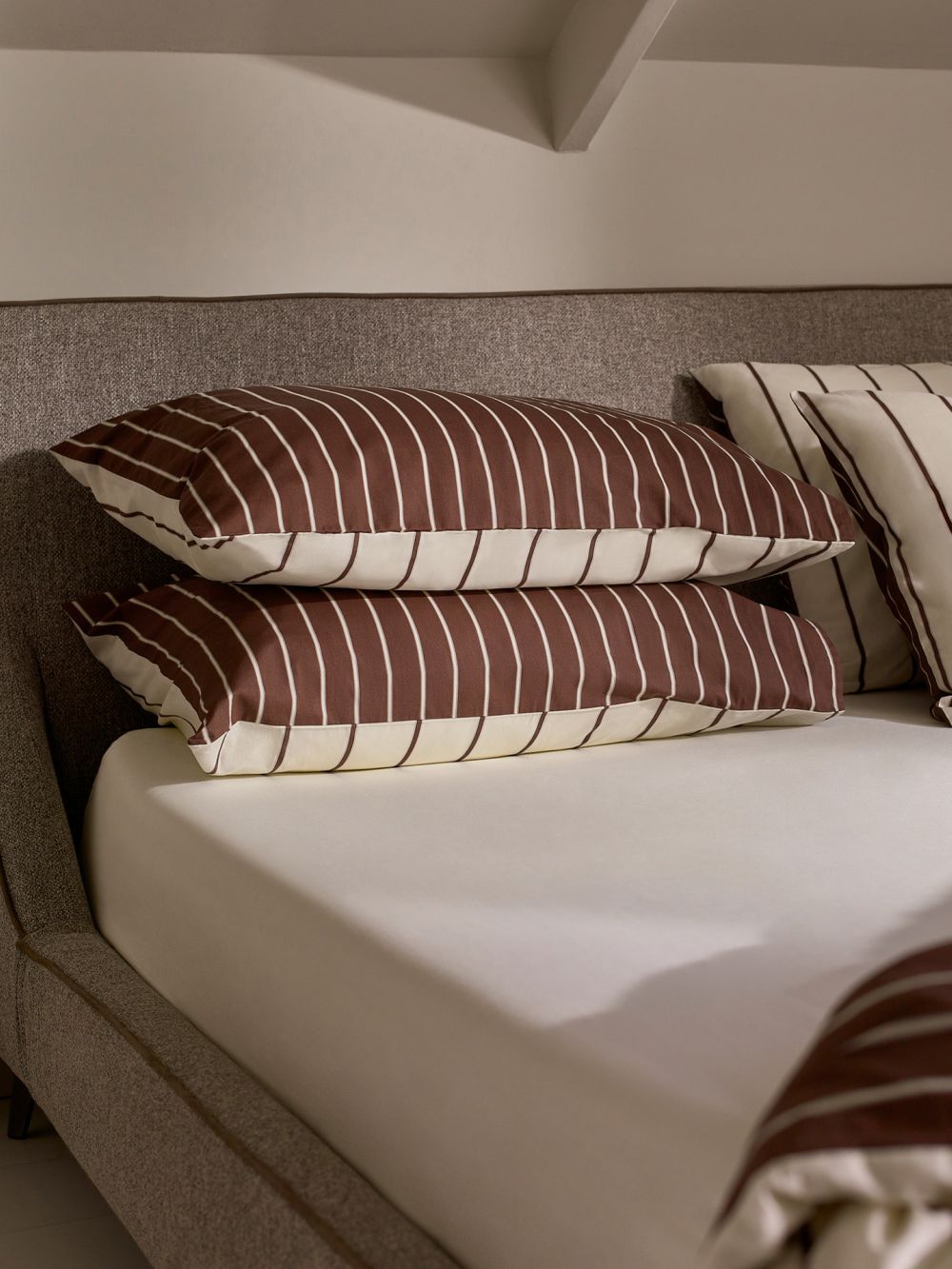 סט מצעים פסים 160x200 ס״מ 180TC