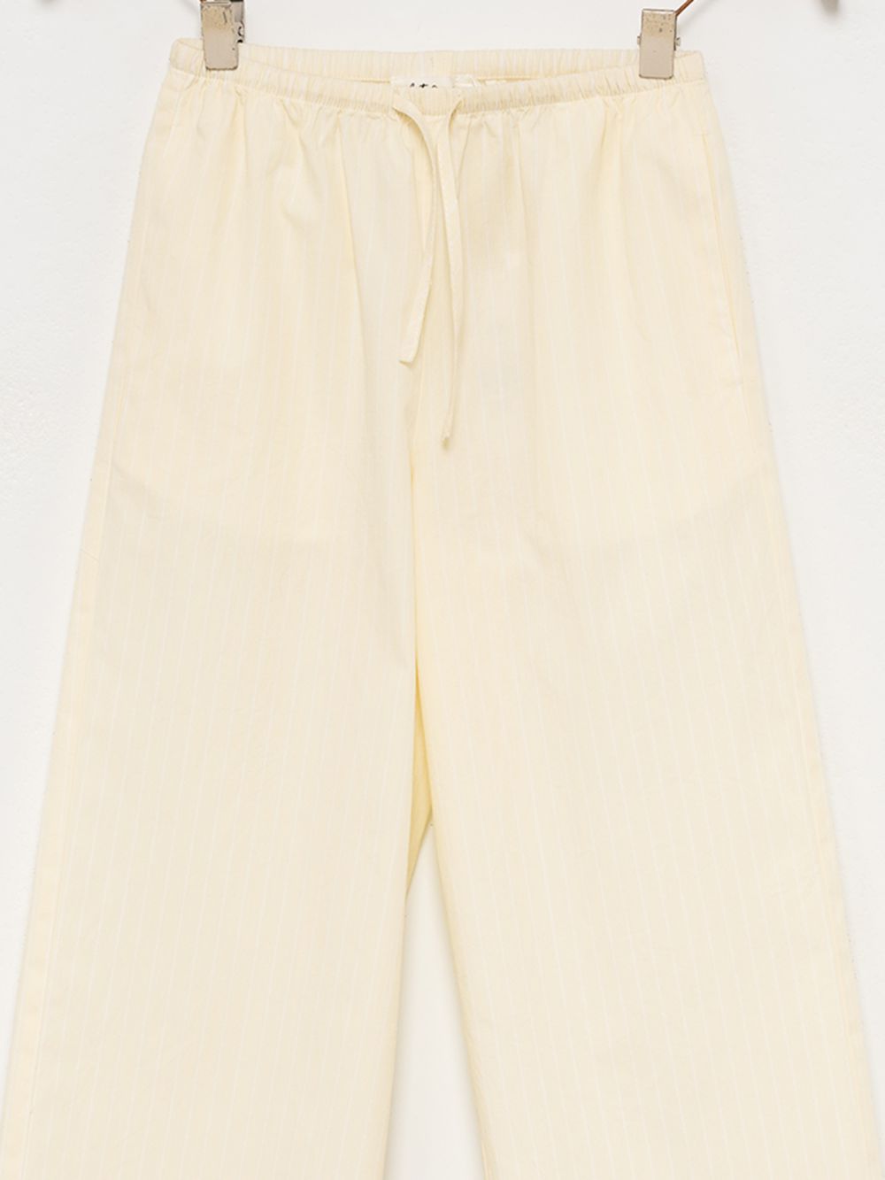 מכנסי אריג פסים