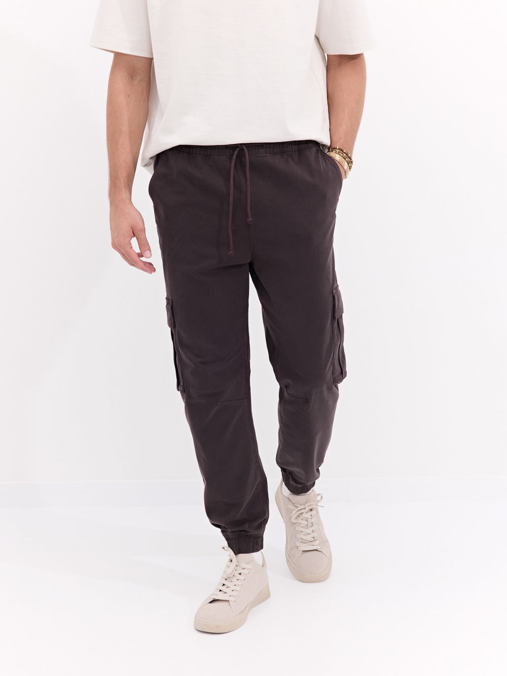 מכנסי דגמ״ח עם מותן אלסטית