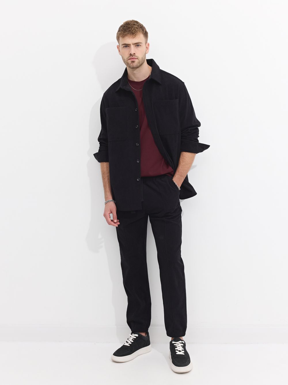 מכנס JOGGER מבד קורדרוי