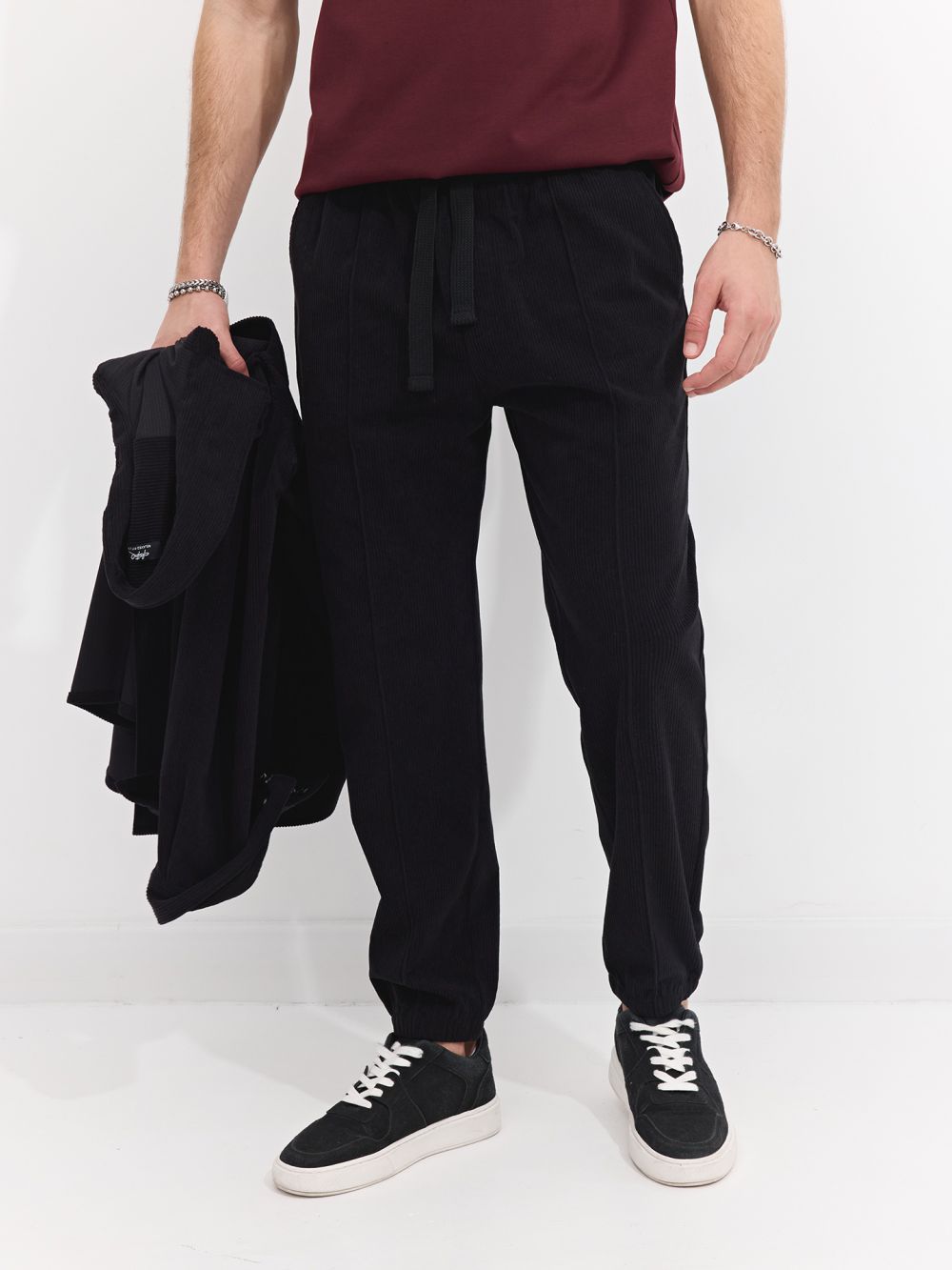 מכנס JOGGER מבד קורדרוי