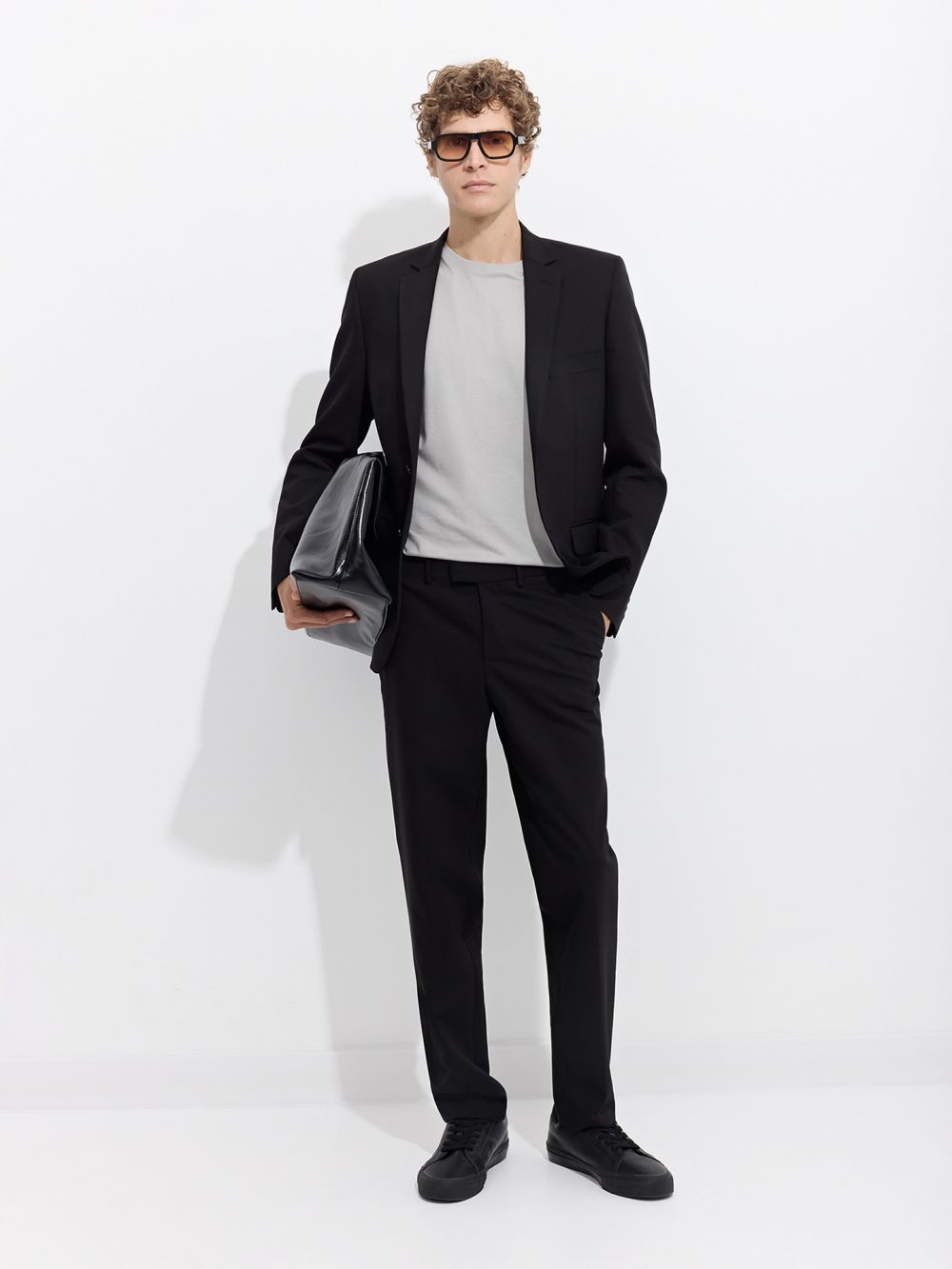 מכנסיים מחוייטים