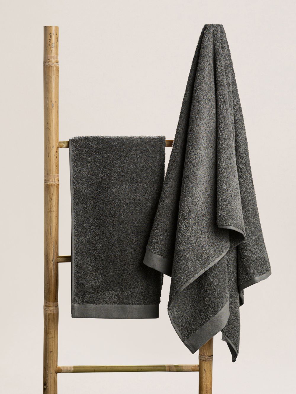 מגבת גוף וידיים בייסיק 50X90CM