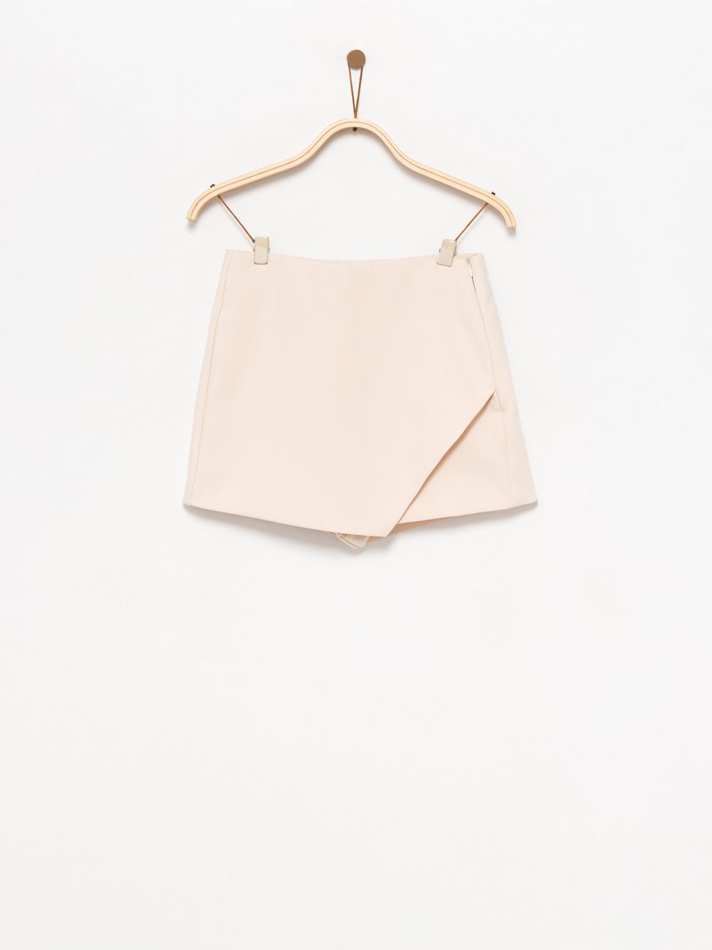 חצאית מכנסיים