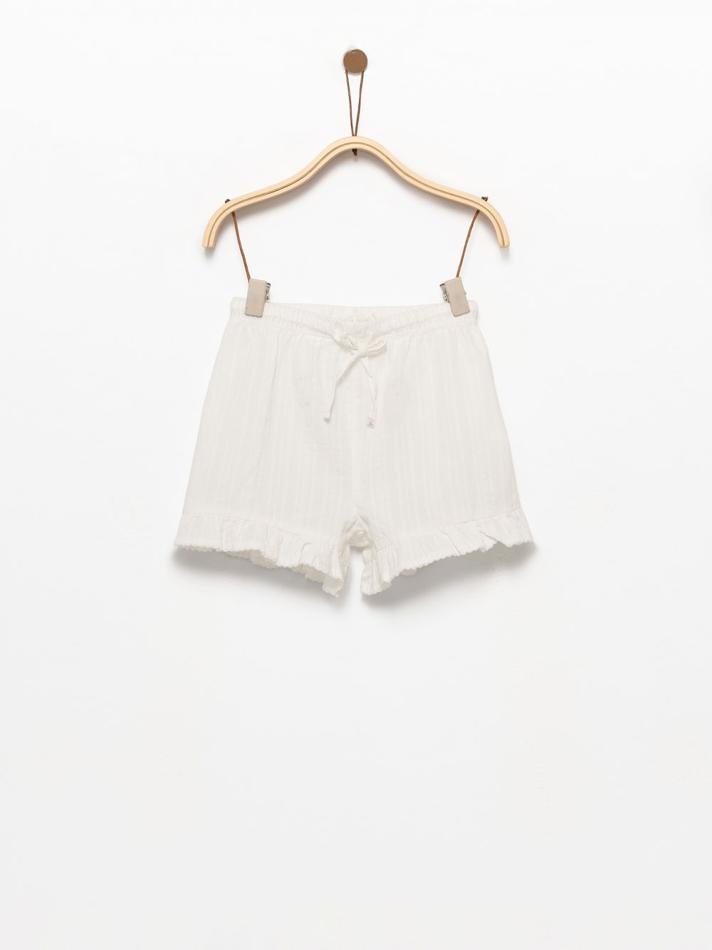 מכנסיים עם רקמה