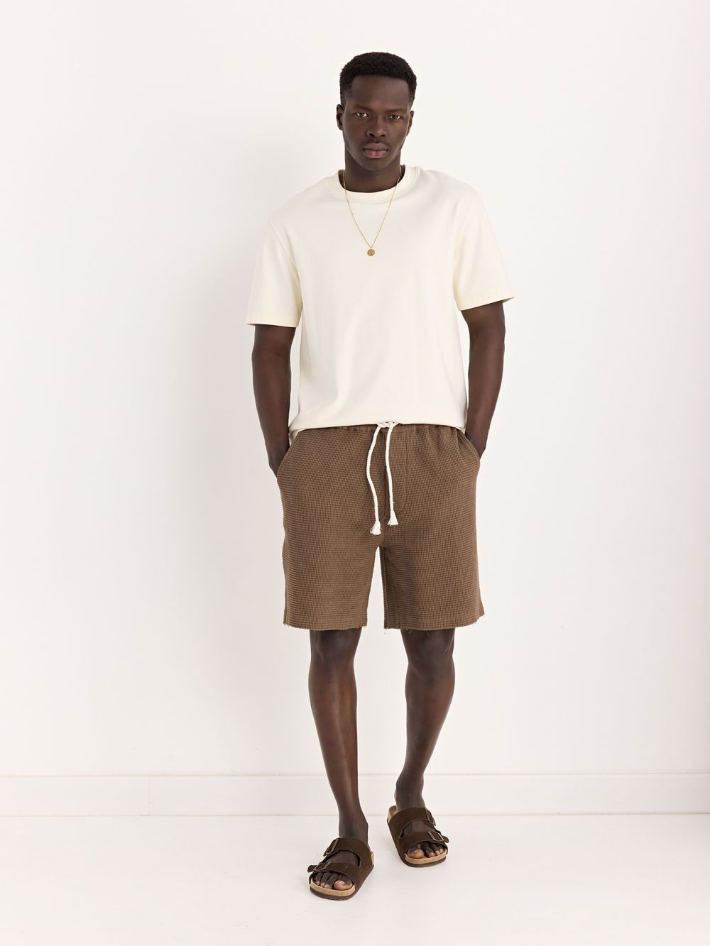 מכנסי ברמודה וופל