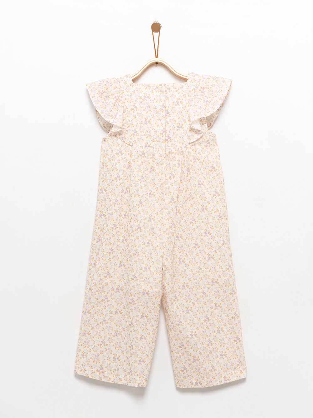 אוברול עם דוגמת פרחים