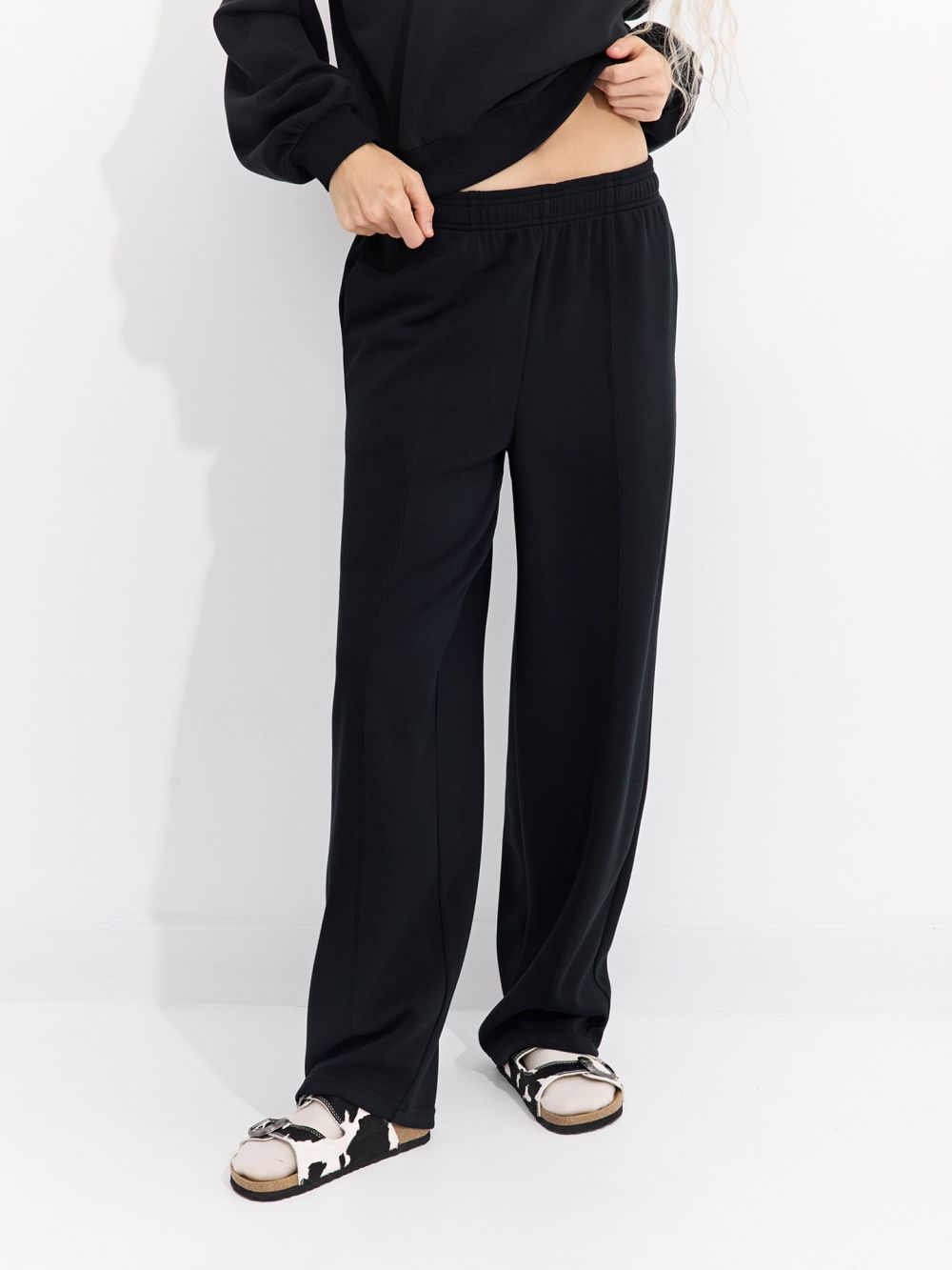 מכנסי אינטרלוק גזרת BALLOON