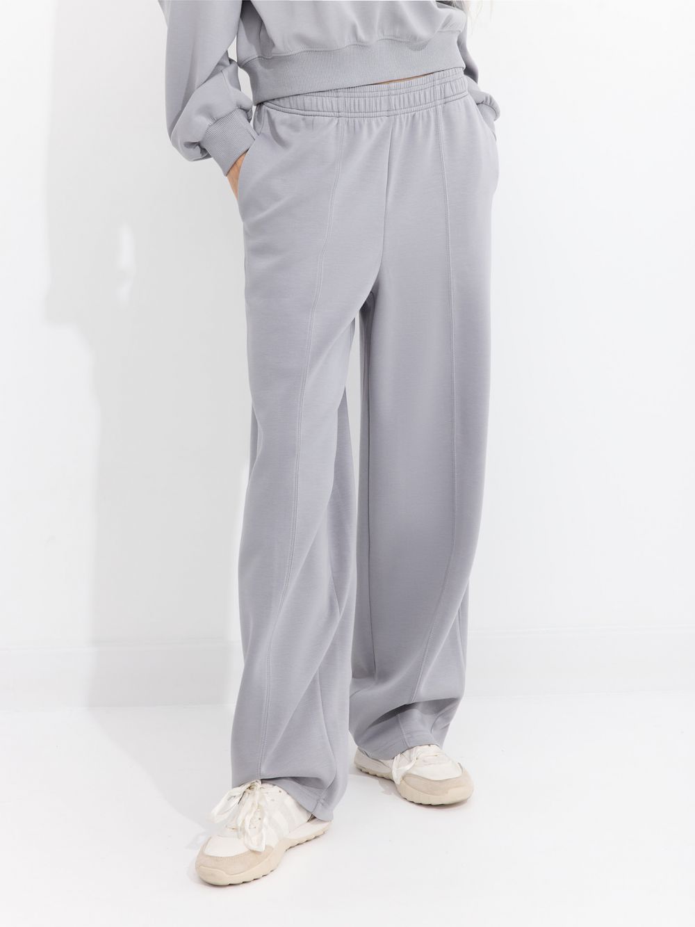 מכנסי אינטרלוק גזרת BALLOON