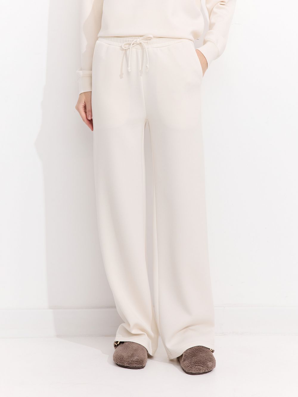 מכנסי אינטרלוק WIDE-LEG