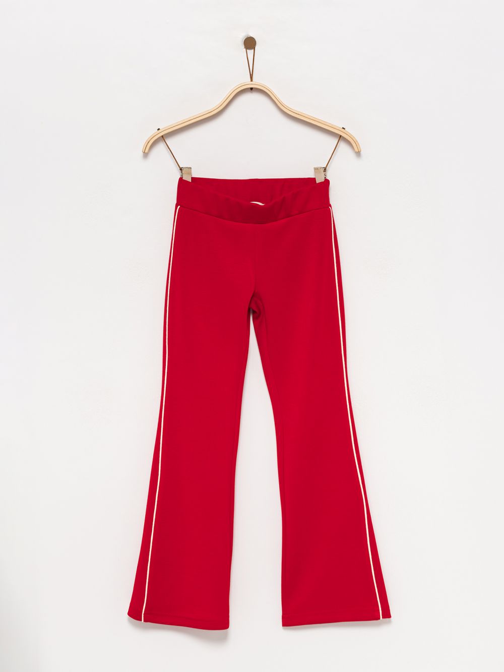 טייץ אקטיב מתרחב