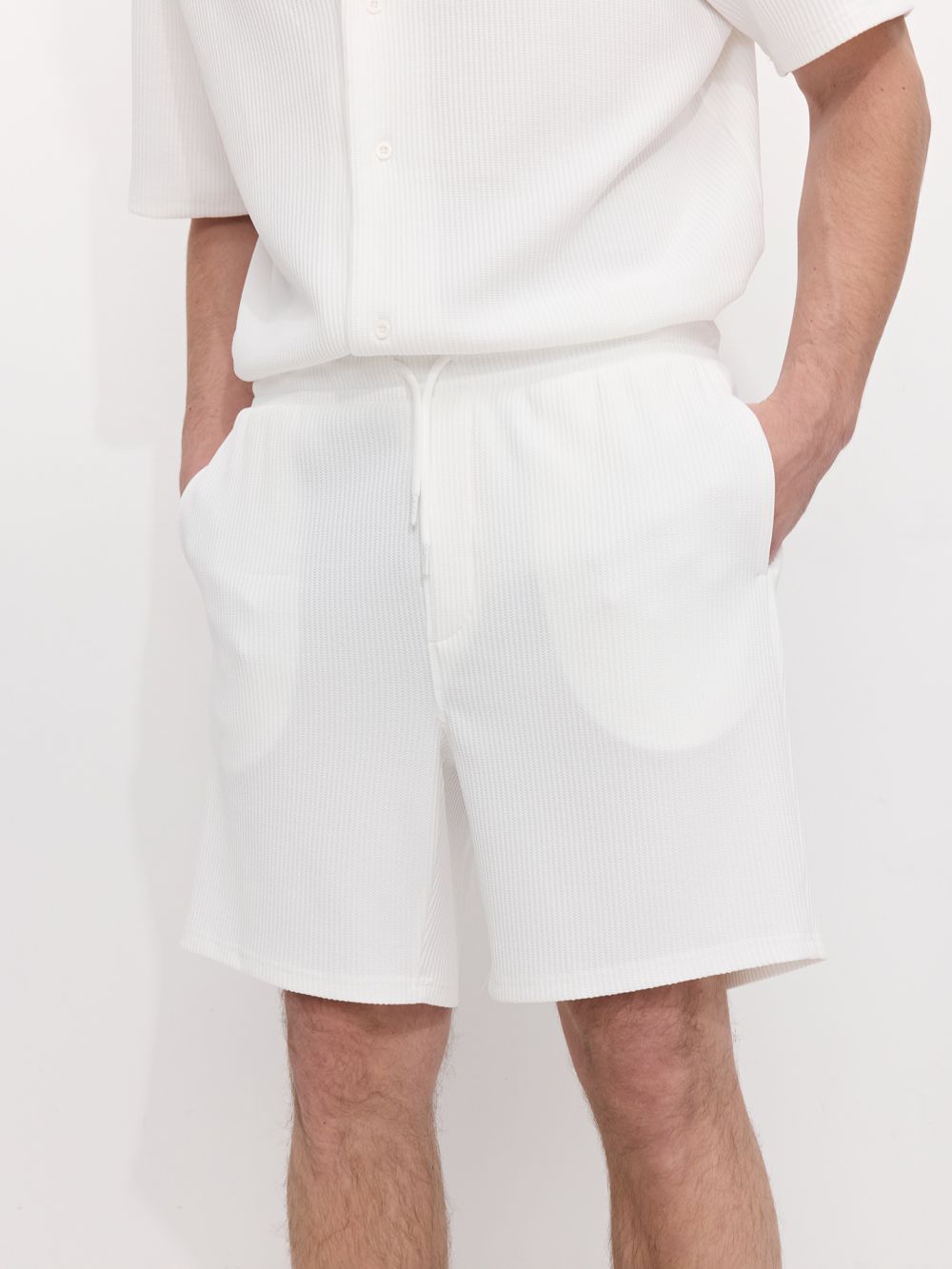 מכנסיים קצרים