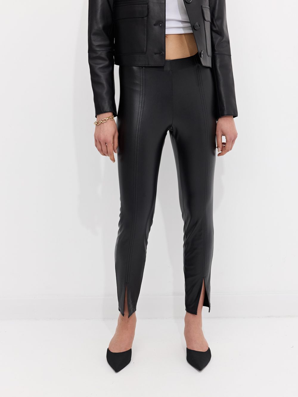 טייץ עם שסע