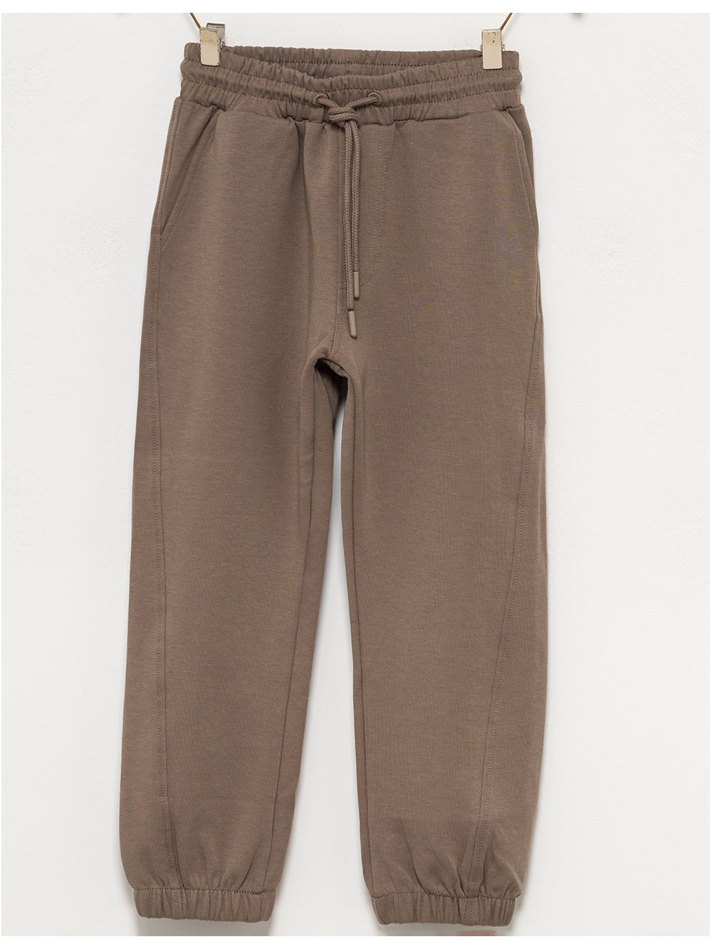 מכנסיי פוטר עם תפר אלכסוני