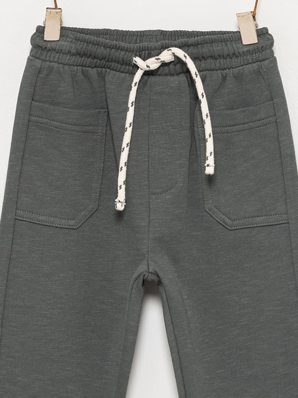 מכנסי פוטר עם כיסים