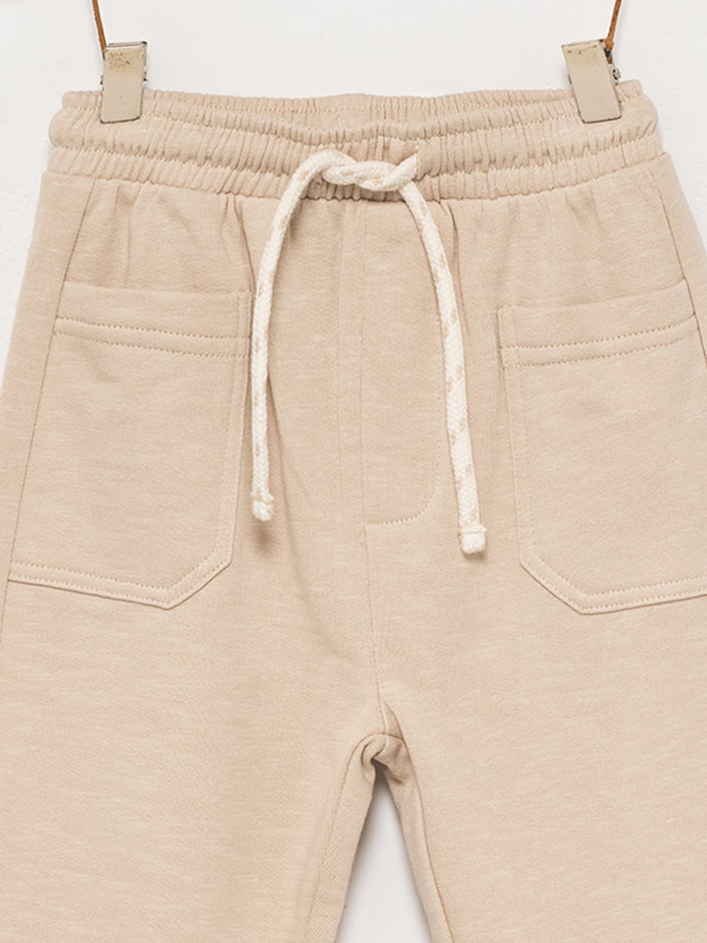 מכנסי פוטר עם כיסים