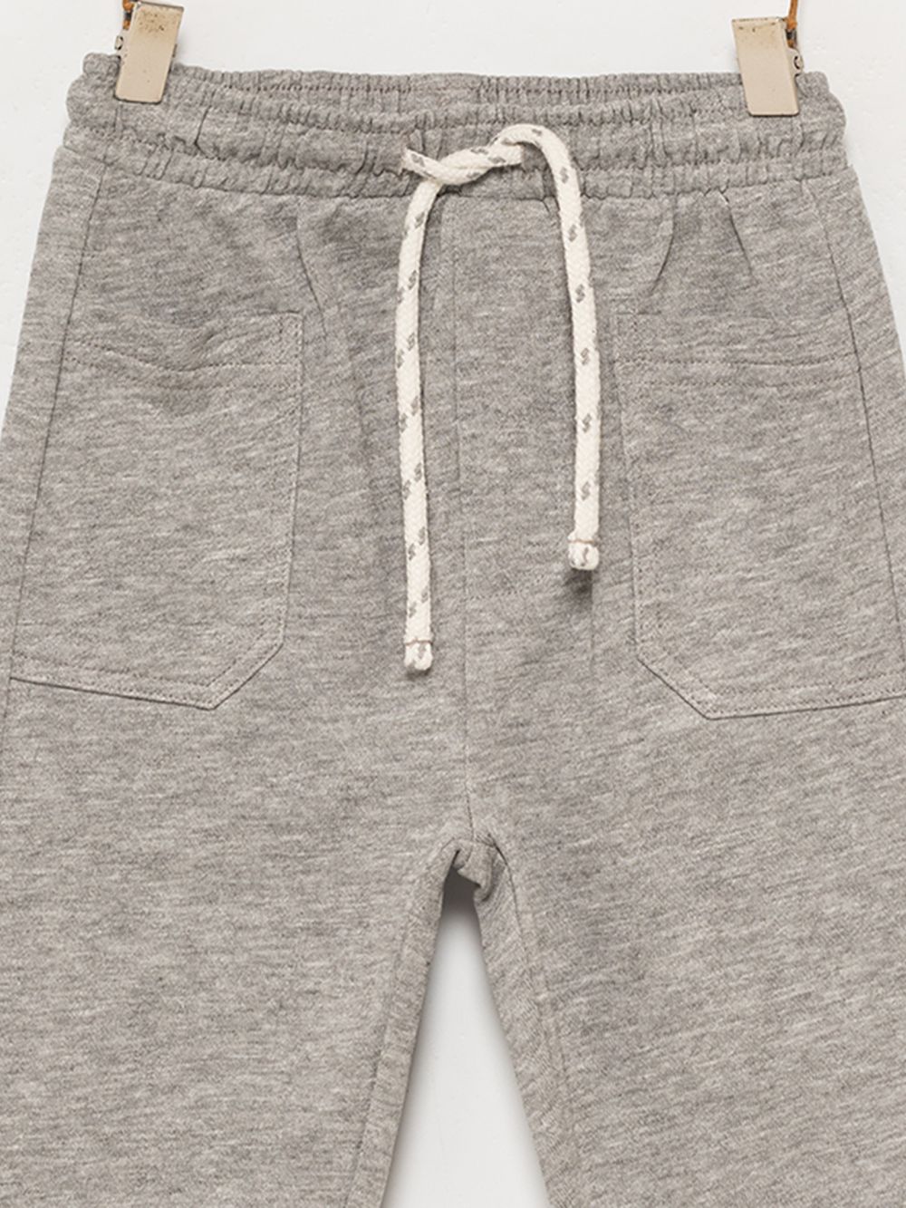 מכנסי פוטר עם כיסים