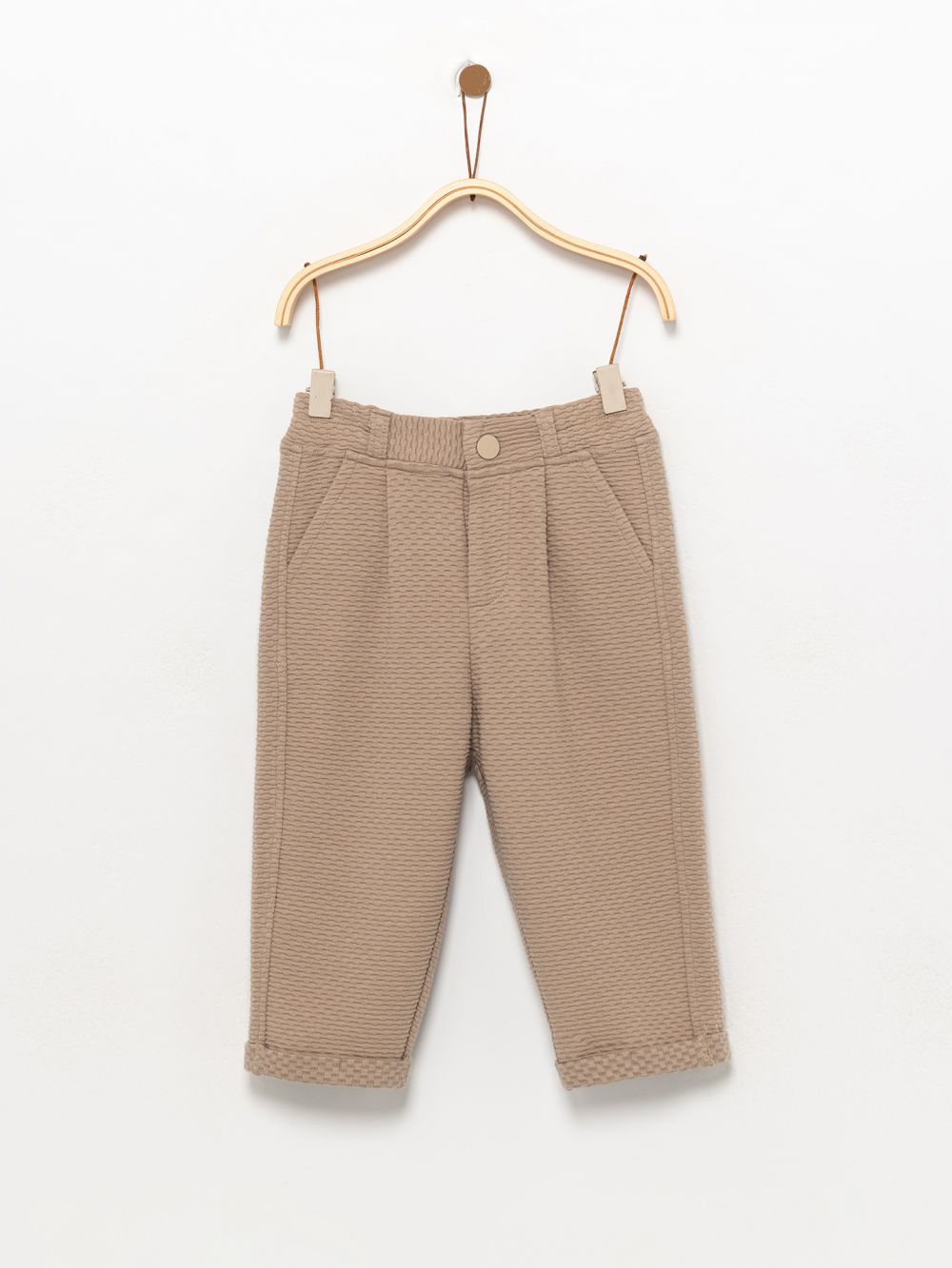 מכנסי טקסטורה