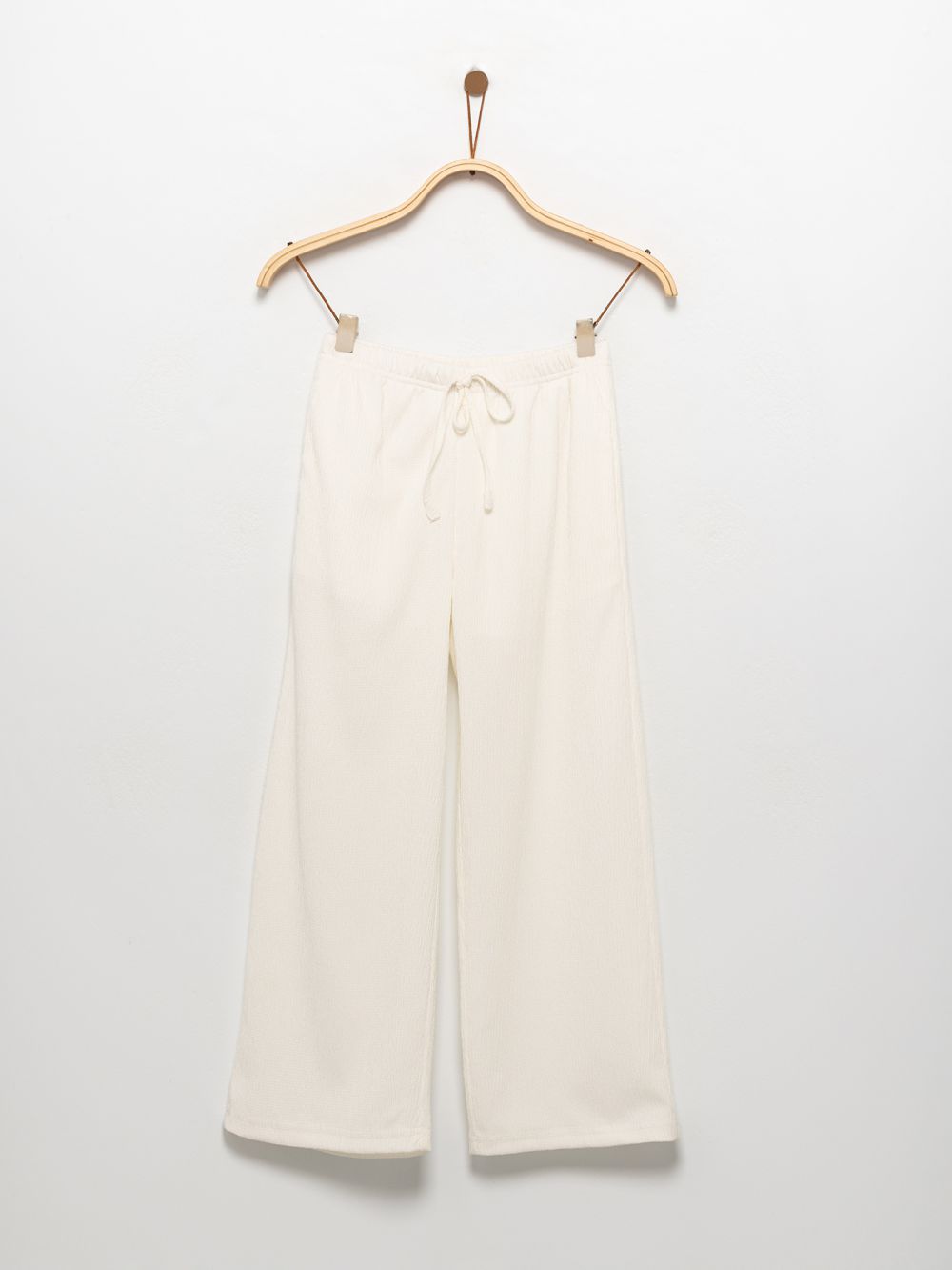 מכנסי טקסטורה