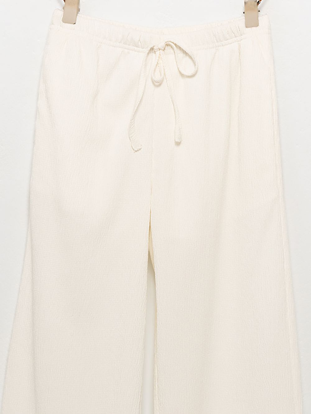 מכנסי טקסטורה