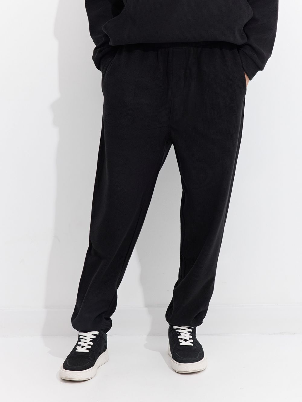 מכנס ארוך משוחרר עם גומי