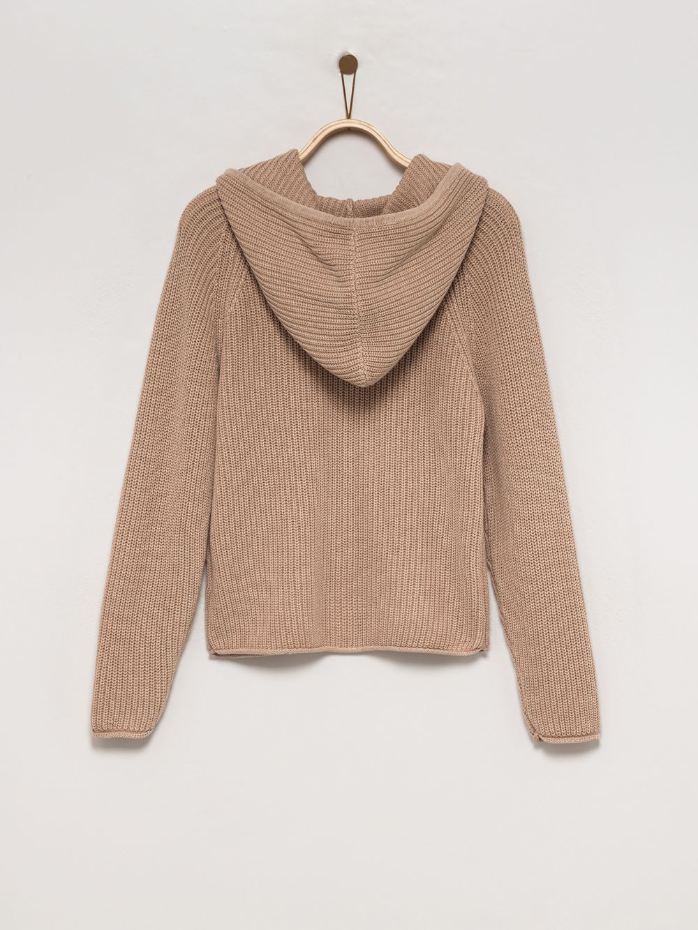 סוודר עם קופצ’ון