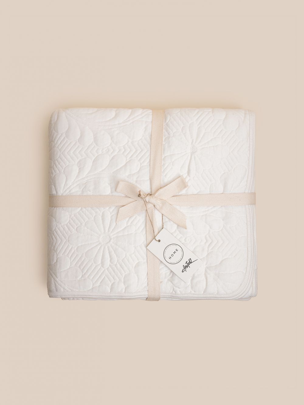 כיסוי מעוצב למיטת יחיד